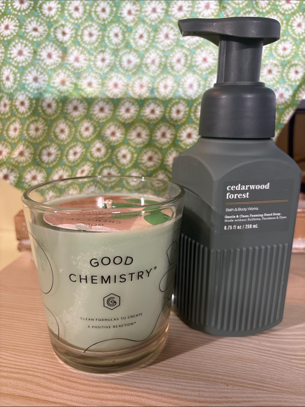 Bath & Body Works Cedarwood Forest Foaming Hand Soap - Gray Green